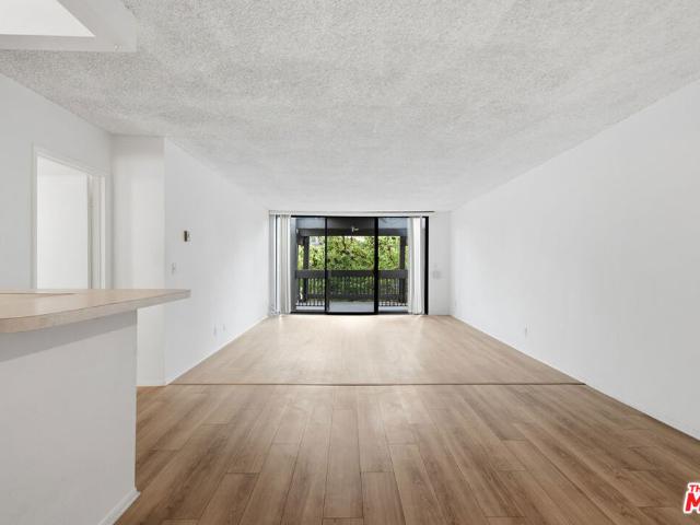 Property for rent in Canoga Park, California