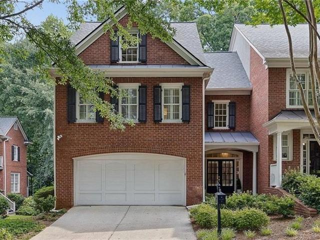 Townhouse for sale in Roswell, Georgia