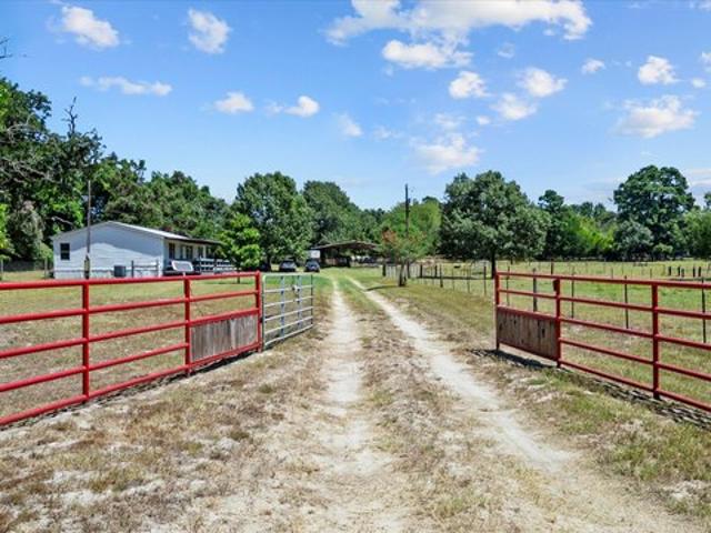 Farm for sale in Midway, Texas