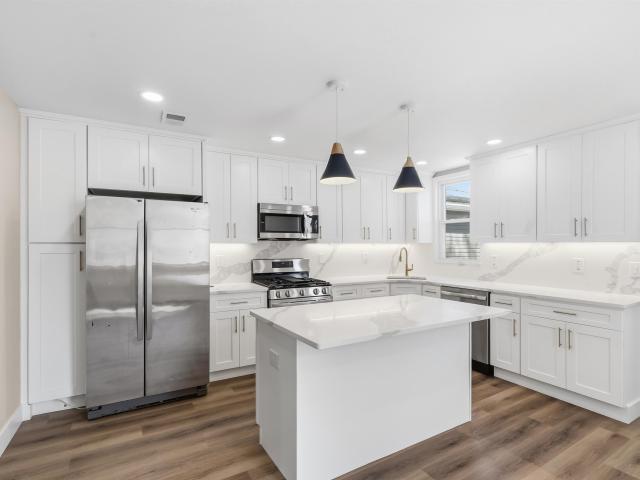House for sale in Hudson, New Jersey