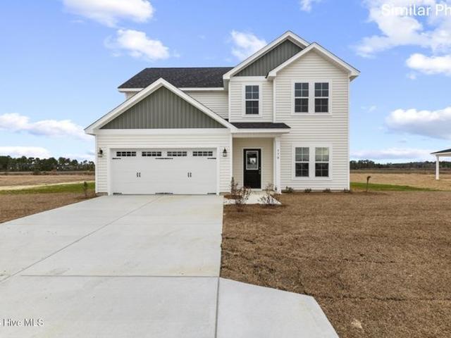 House for sale in Hubert, North Carolina
