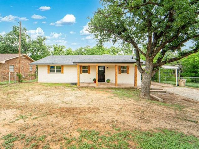House for sale in Breckenridge, Texas
