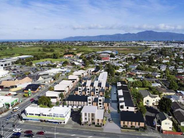 Townhouse for sale in Paraparaumu, Wellington