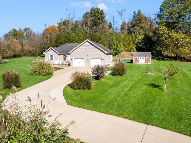 House for sale in Lubeck, Wood County