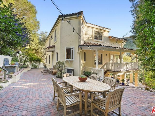 Property for sale in Topanga, California