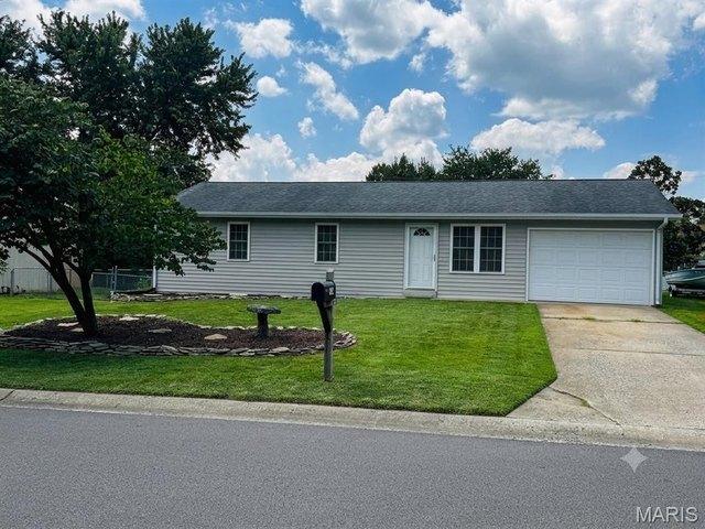 House for sale in Troy, Missouri