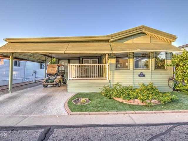 House for sale in Mesa, Arizona
