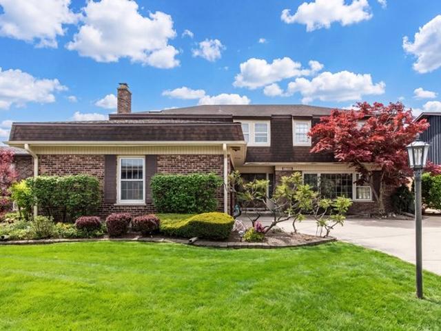 House for sale in Morton Grove, Illinois
