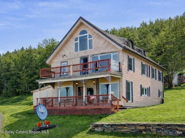 House for sale in Cornwallville, New York