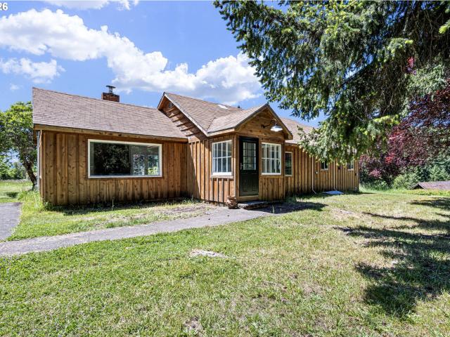 House for sale in Oregonia
