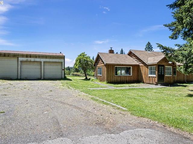 House for sale in Oregonia
