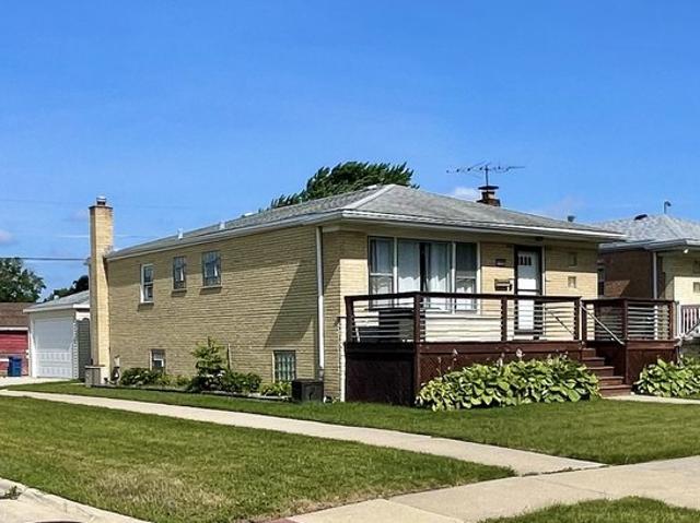 House for sale in Burbank, Illinois
