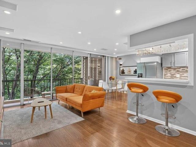 Condo for sale in Virginia