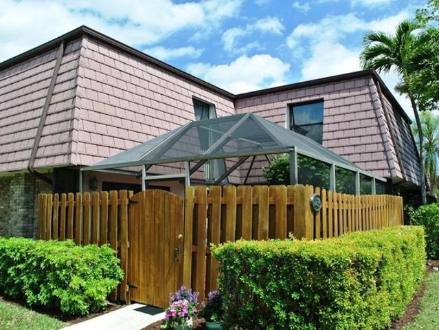 Townhouse for sale in Boca Raton, Florida