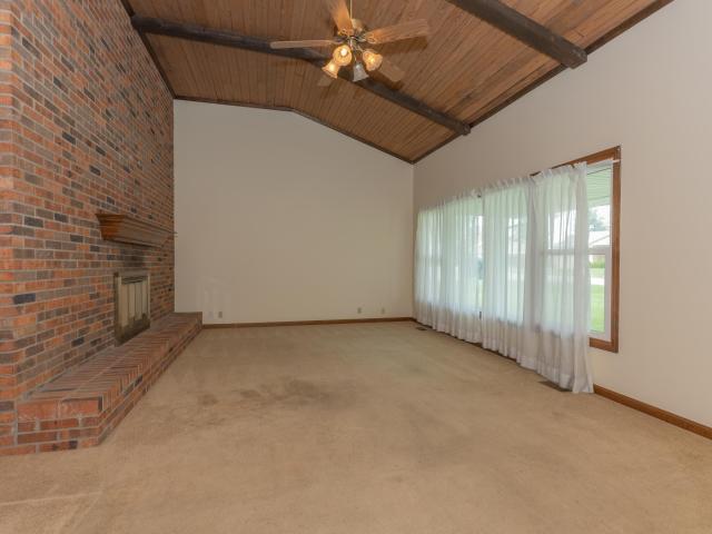 House for sale in Newburgh, Indiana
