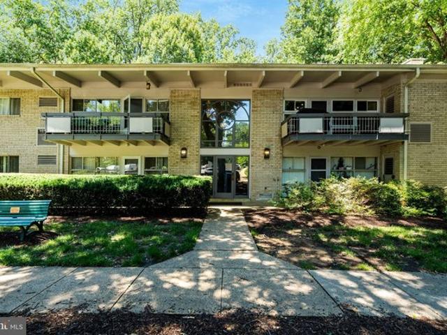 Condo for sale in Virginia