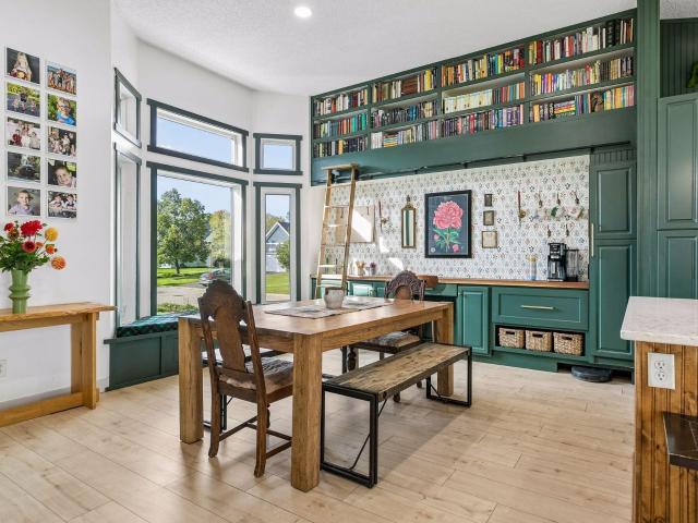 House for sale in Oakdale, Washington County