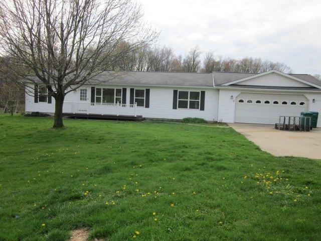 House for sale in Lawton, Michigan