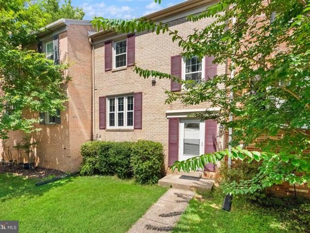Townhouse for sale in Virginia
