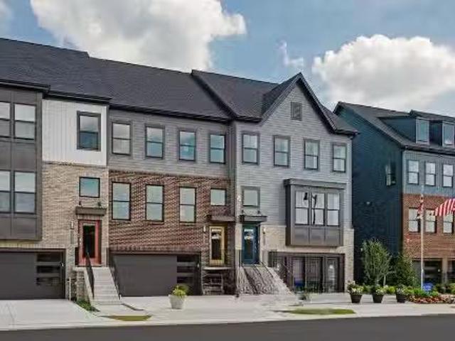 Condo for rent in Glen Burnie