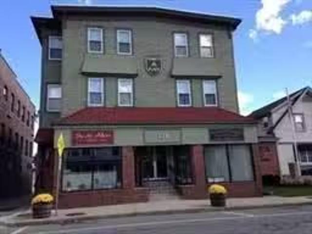 Condo for rent in Norwood