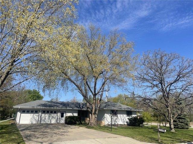House for sale in Tracy, Minnesota