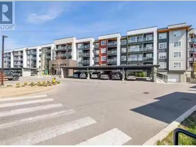 Condo for sale in Winfield, British Columbia