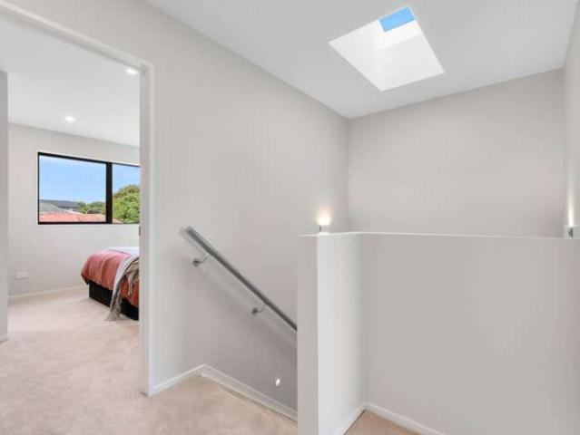 Townhouse for sale in Avondale, Oroua County
