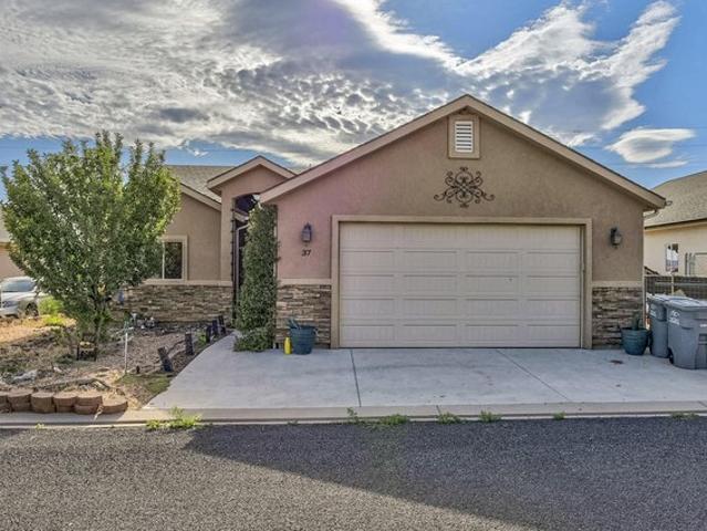 House for sale in Enterprise, Utah