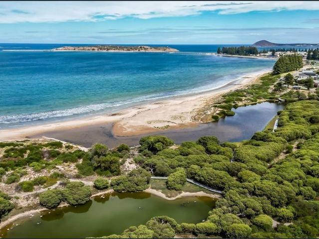 Apartment for rent in Mccracken, South Australia
