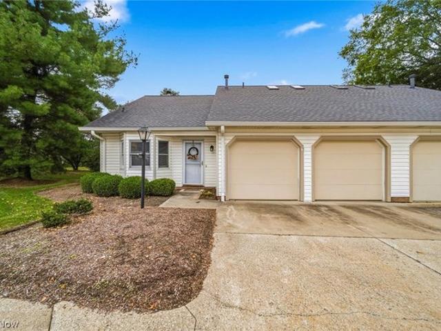 Condo for sale in Aurora, Portage County