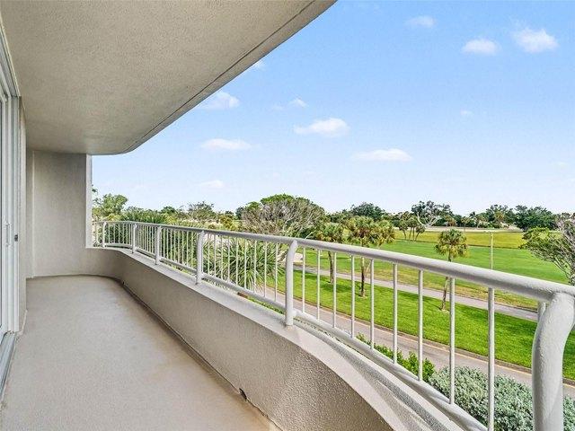 Condo for sale in Longboat Key, Manatee County