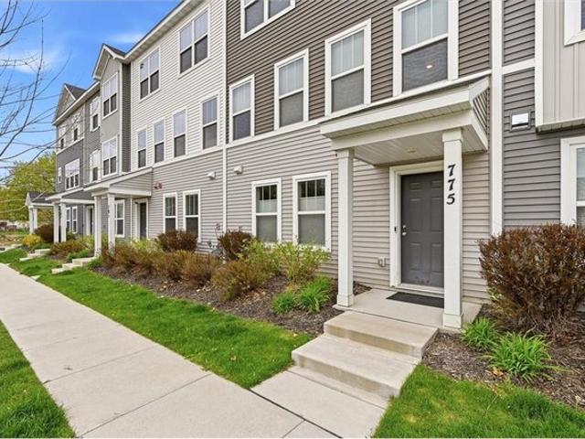 Townhouse for sale in Ramsey, Minnesota