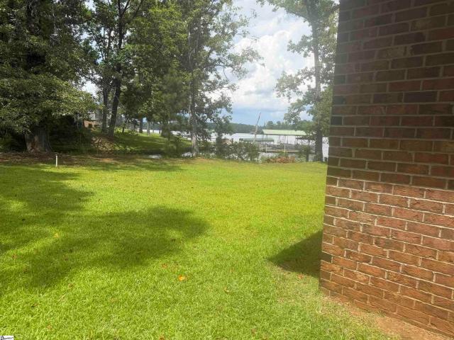 House for sale in Cross Hill, South Carolina