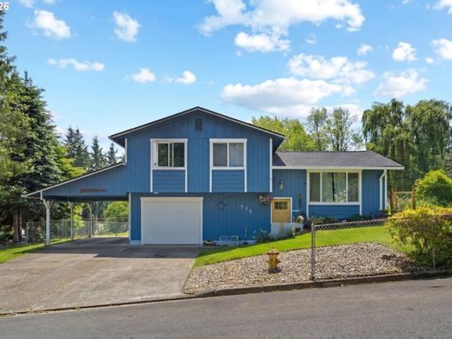 House for sale in Oregonia