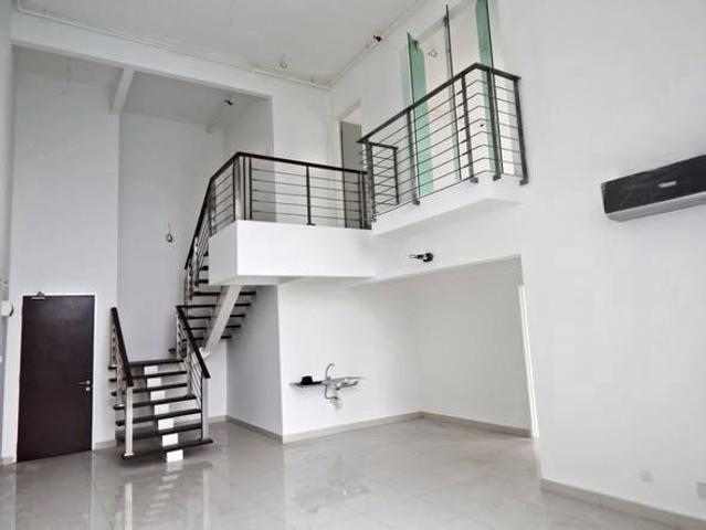 Condominium for sale in Petaling, Alam Impian