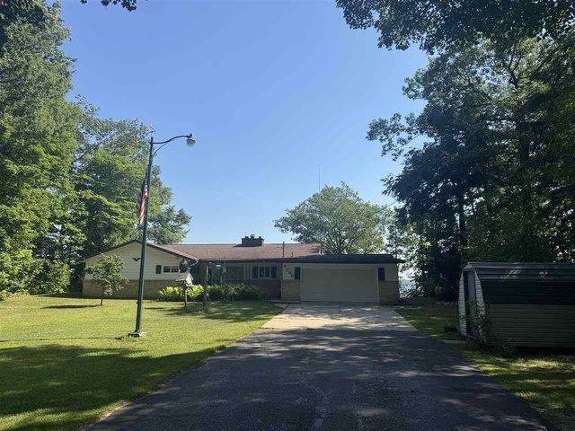 House for sale in Carp Lake, Michigan