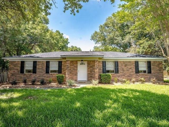 House for sale in Semmes, Mobile County
