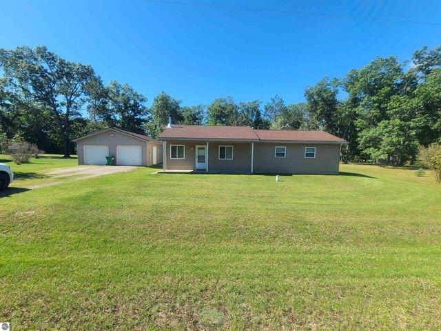 House for sale in Oscoda, Michigan