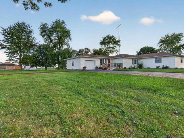 House for sale in Royal Center, Cass County