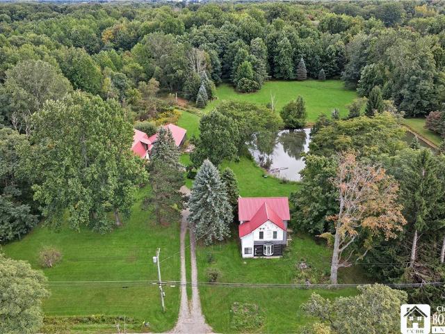 House for sale in Bournes Beach, Town of Westfield