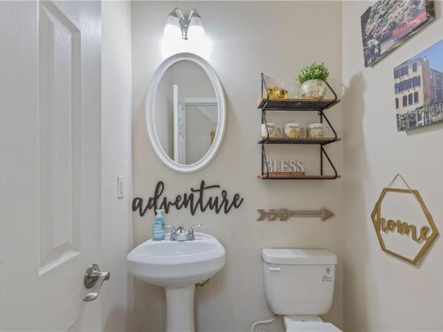 Townhouse for sale in Fairburn, Georgia