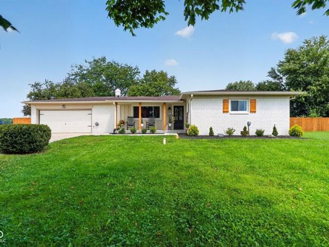 House for sale in Lizton, Indiana