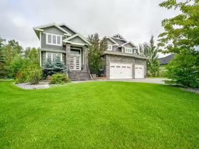 House for sale in Alberta