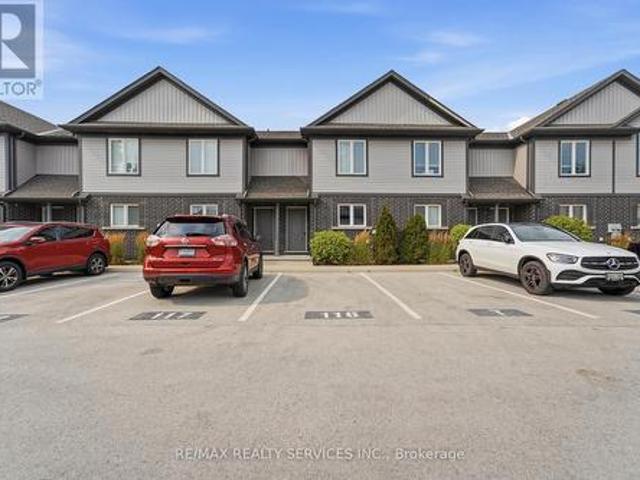 Townhouse for sale in Niagara, Ontario