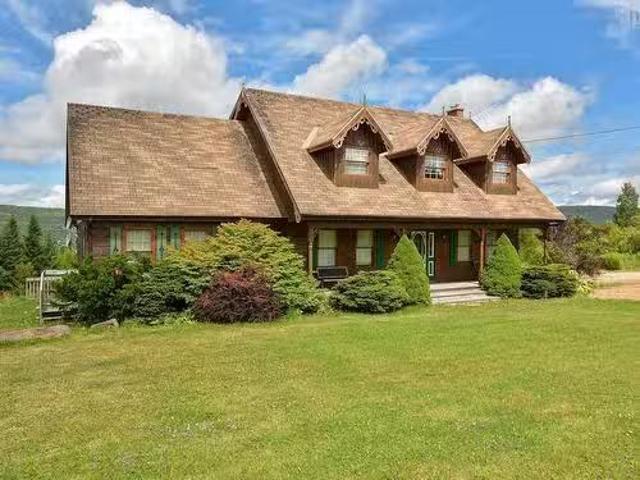 House for sale in Boularderie East, Nova Scotia