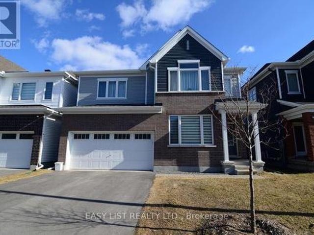 House for sale in Barrhaven West, Ottawa