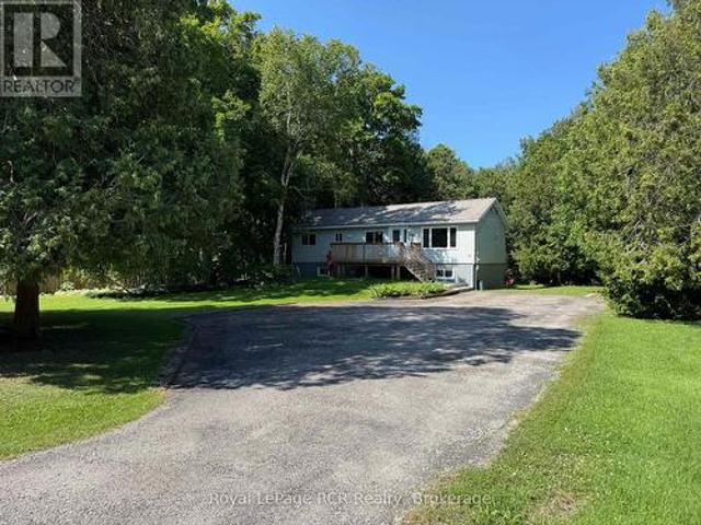 House for sale in Wiarton, Ontario