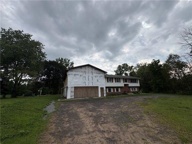 House for sale in Ontario, New York