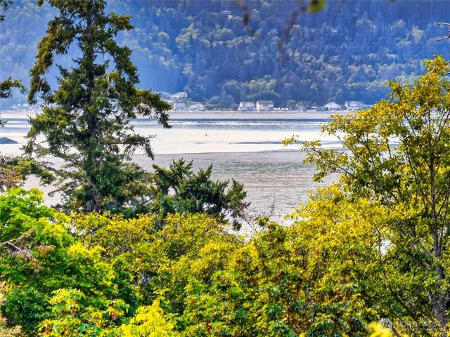House for sale in La Conner, Washington